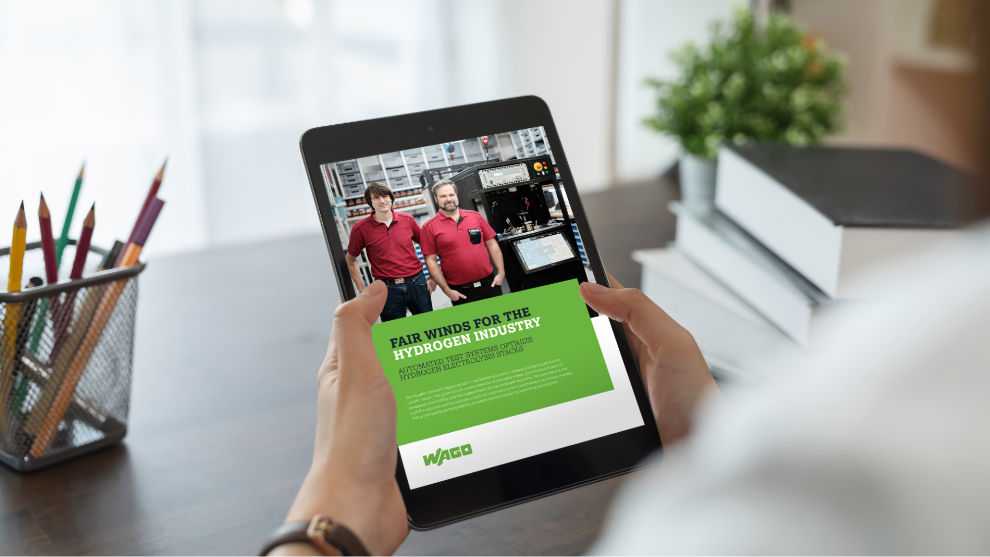 MM-499016_landingpage_esg-report_merge_part-1-2_gettyImages-1221727923_EN (2000x1125)